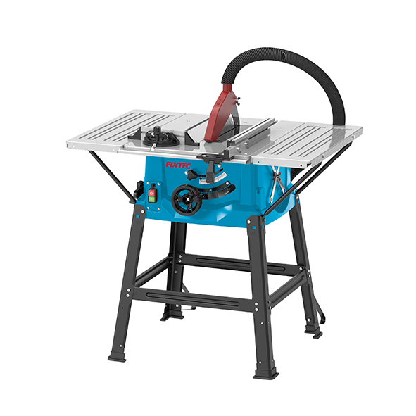 Scie circulaire sur table